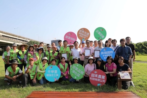 竹科廠商加入「友善企業+社區共生」 齊力清掃千甲空氣品質淨化區 帶給市民好環境
